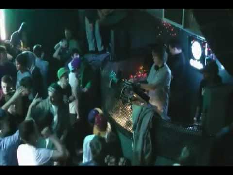 Dom & Roland - A Bunch of Cuts · Cable - 18-12-2011