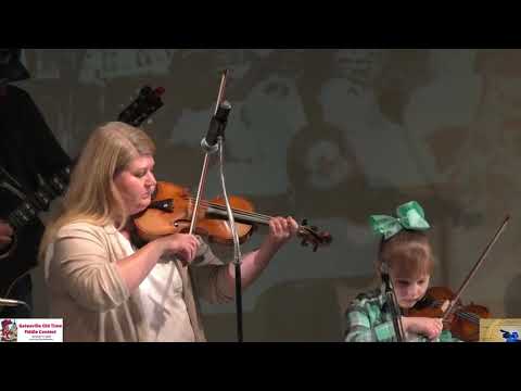 Twin Fiddle Aimee Petersen & McKenna Petersen - 2020 Gatesville Fiddle Contest