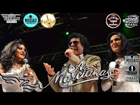 Quando recebeu a visita do Pai de emoção nem consegue cantar (DVD As Marcianas 25 anos)