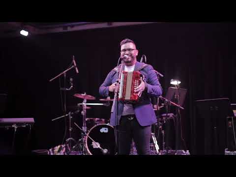 EL HIJO DEL GARROBERO (LIVE) - JUAN DE SEDAS Y SU FLOW GUARARE