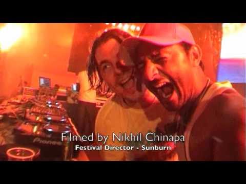 Nikhil Chinapa's Diary :: PART 1:: Axwell at Sunburn, Goa 2010
