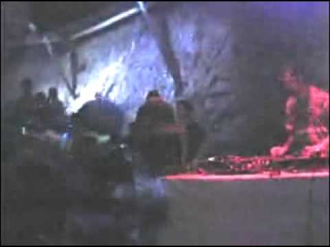 Dz6 - Sai Fora Vai (Ao Vivo)