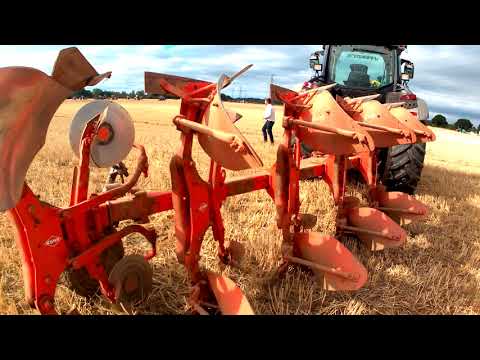 Black Beauty - 2013 Fendt 516 Vario 4.0 Litre 4-Cyl Diesel Tractor (163/171HP)