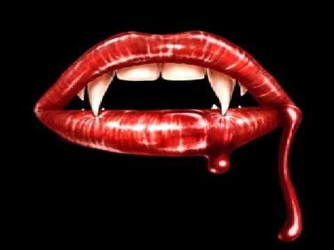 Poxymusic - She Bites (Original Mix)