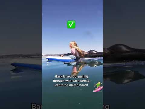 How to PADDLE on a SURFBOARD🏄🏼♀️ SURF TIPS FOR BEGINNERS