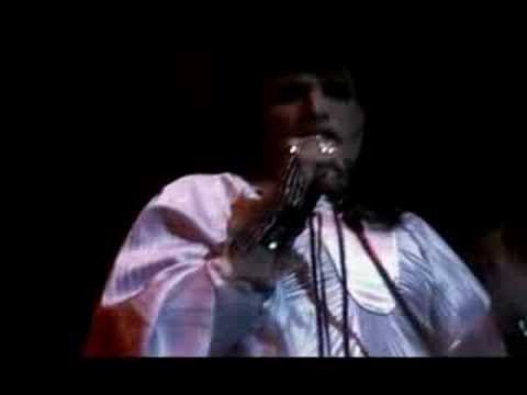 Queen - Now I'm Here (Official Video)