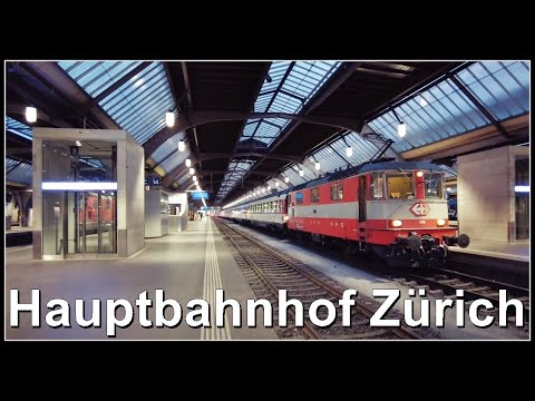 Verschiedene Züge beim Hauptbahnhof Zürich, Stadt Zürich, Schweiz 2022