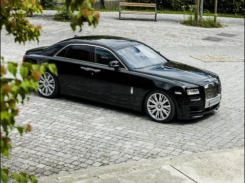 2022 Rolls Royce Phantom   The Most Luxurious Car In The World  Exterior and Interior Details