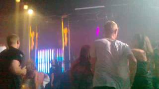 preview picture of video 'Letni Klub Ekwador Mielno (14/15.07.2010) - DJ Hazel'