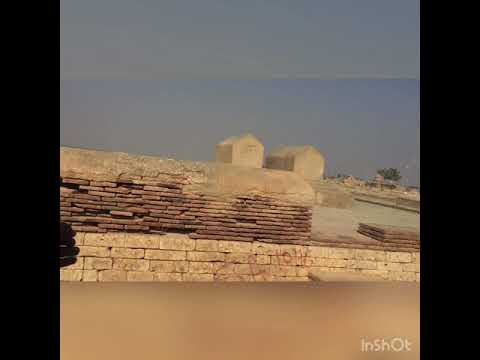 Makli graveyard short tour.
