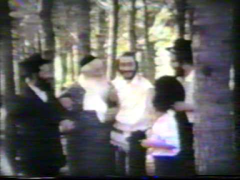 Historical Footage of Viznitz Rebbe Imrei Chaim Zt"l