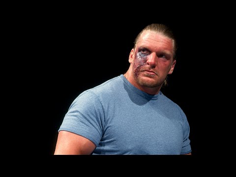 Triple H retires because of a gross snake bite: SmackDown, Oct. 14, 1999