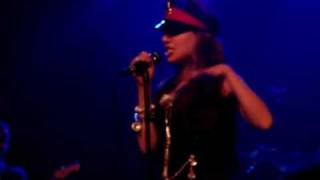 Gabriella Cilmi Got No Place To Go live  Oosterpoort Groningen 06.20.09