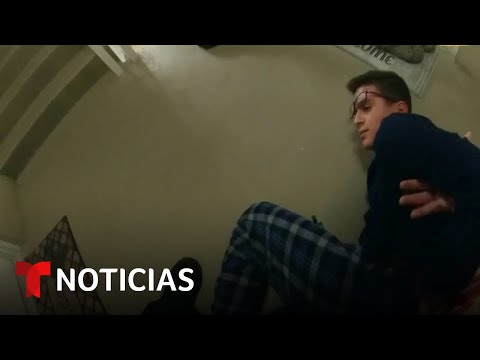 Nuevas imágenes muestran el arresto de Derek Rosa, que confesó matar a su mamá | Noticias Telemundo