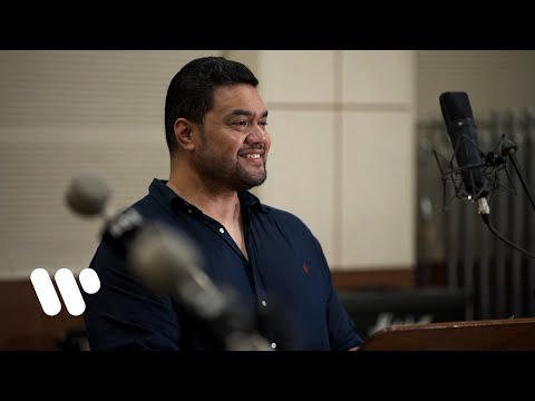 Pene Pati records 'A vucchella