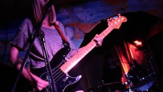 Feature - Twins (Live @ The Shacklewell Arms, London, 26/07/14)