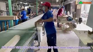 MÁY CẮT GÓC 90 độ và Máy Khoan Cấy Ốc Chân Bàn Chân Ghế kết Nối với Dây Chuyền Băng tải