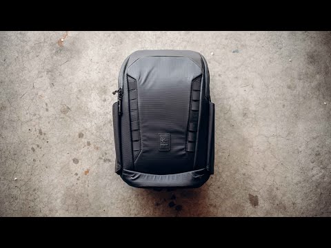 Nomatic x Peter McKinnon Everyday Camera Bag vs Peak Design Everyday Bag | Cheers to Gear