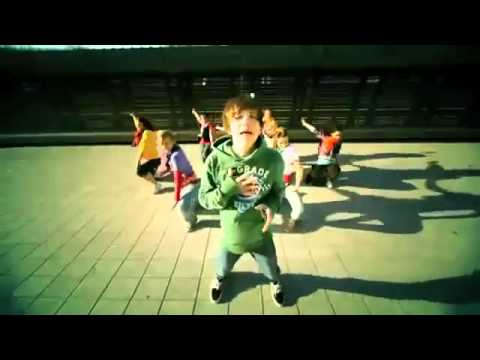 Ian Thomas - Baby Official Video Clip