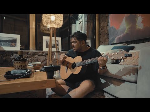 Ahmad Abdul - Almere (Live Acoustic)