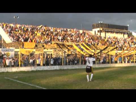 GOL DE FLANDRIA CONTRA ITALIANO POR PAREStv