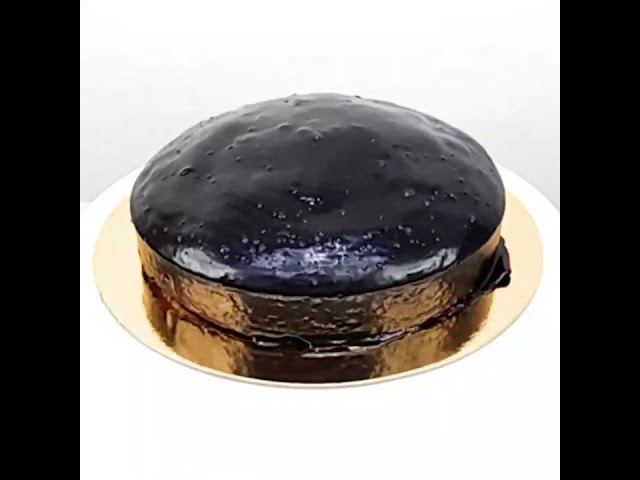 كيكة مخططة طبق - مكة فقط