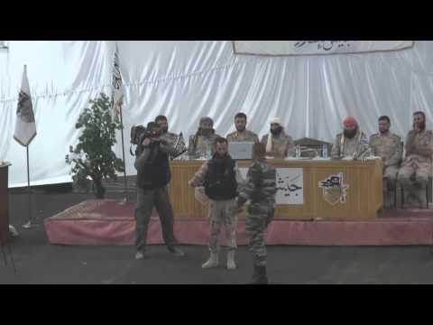 بيعة قادة الكتائب والألوية لزهران علوش قائد جيش الإسلام بعد إعلان تشكيل الجيش يأخذها بالنيابة عنه نائبه عمر الديراني أبو قصي