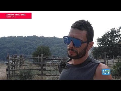 Rave illegale sul lago di Mezzano, uno dei partecipanti: «Alla gente piace drogarsi, per questo...