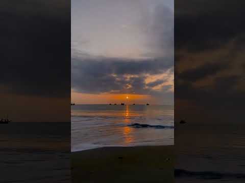 sea view lovers 😍#seaviewbeach#❤️😍#beautifulveiw#today 😄#shortsviral #subscribetomychannel#nature🌎🔥