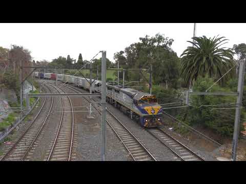 VL360 VL356 on Freight near South Yarra