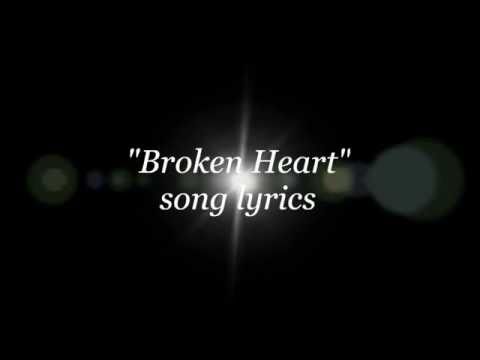 download lagu mp3 mp4 White Lion Broken Heart Mp3, download lagu White Lion Broken Heart Mp3 gratis, unduh video klip White Lion Broken Heart Mp3