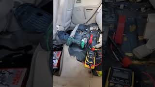 2006 Kia Rio fuel pump removal and testing