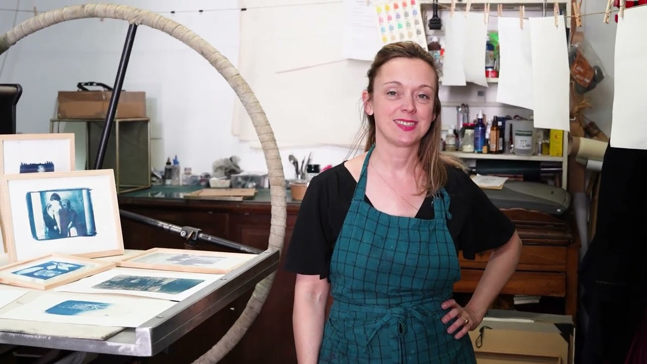 Initiez-vous au cyanotype avec Hermance - Vidéo