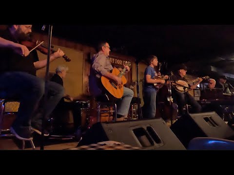 Wyatt Ellis sings with bluegrass legends Carl Jackson, Larry Cordle and friends at the Station Inn!