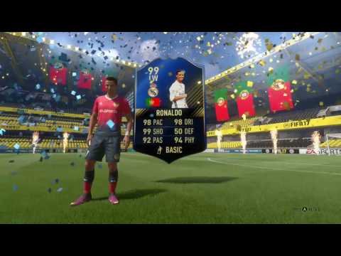 TEAM OF THE YEAR RONALDO IN A 82+ PLAYER PACK!! - FIFA 17