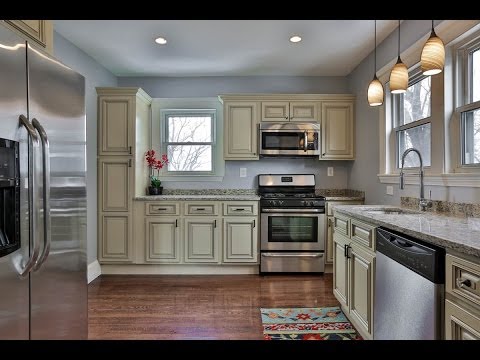 143 Summit Ave. Chelsea MA 02150. 3 Bed, 1 Bath, renovated single family for Sale.