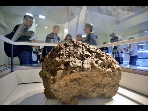 Как упал Челябинский метеорит: экскурсия к небесному пришельцу
