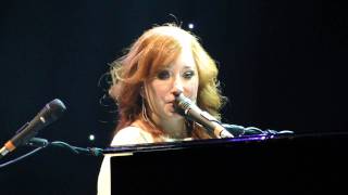 Tori Amos Toast Live @ Beacon Theater 2011 NYC