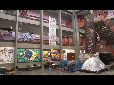 TJ UFSC 04/11/16 - Ocupações na UFSC / Hang Loose Pro Contest