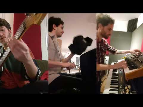 Amir Bresler, Nomok, Nitai Hershkovits -  Third Wave Mischief (Live Session)
