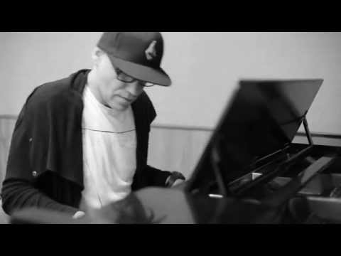 Gromee feat. Wrethov - Live Forever (Acoustic) [Official Music Video]