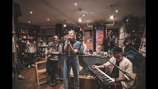 Fickle Friends - Glue (Acoustic) Live @ Resident Records, Brighton - 19/03/18