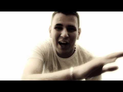 CVIJA - DISKOTEKA ft. DJ SHONE [OFFICIAL VIDEO 2010].