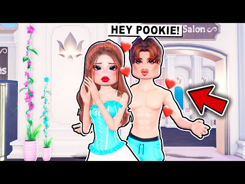 Creepy Guy Follows Me *EVERYWHERE* in Dress to Impress..