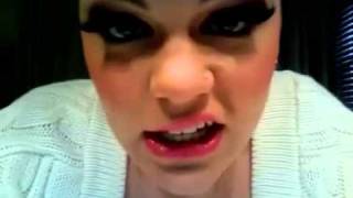 Jessie J Singing 'Rainbow'