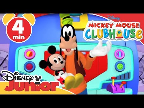 Mickey Mouse Clubhouse | Goofy Babysitter 🍼 | Disney Junior UK