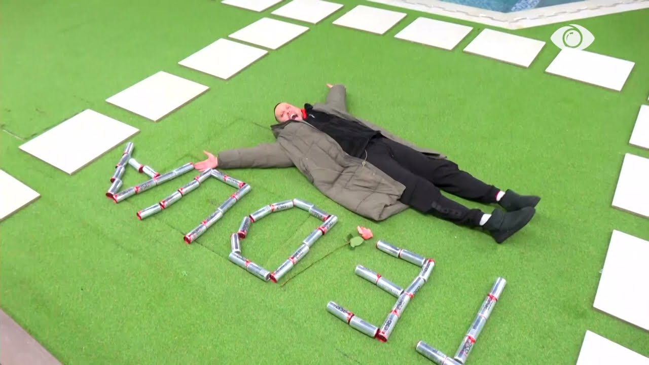 “Të Dua” me 8S2, Graciano me dedikimin romantik për bashkëshorten