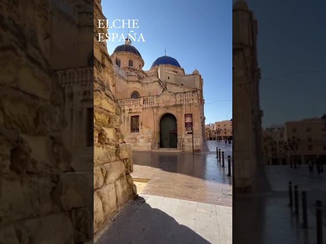 Vídeo relacionado con Amo mi ciudad Elche - Coordenadas de Elche Sudadera con Capucha