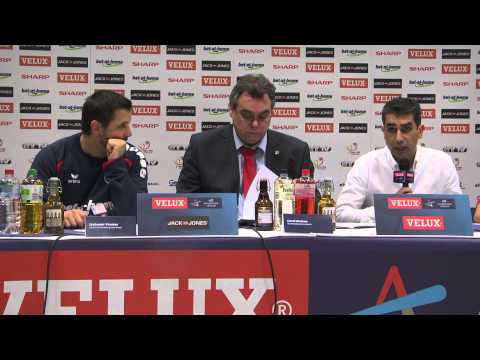 Pressekonferenz nach dem Sieg über La Rioja