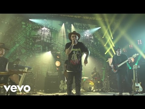 Marcelo D2 - Samba Makossa / Citação: Monólogo Ao Pé Do Ouvido